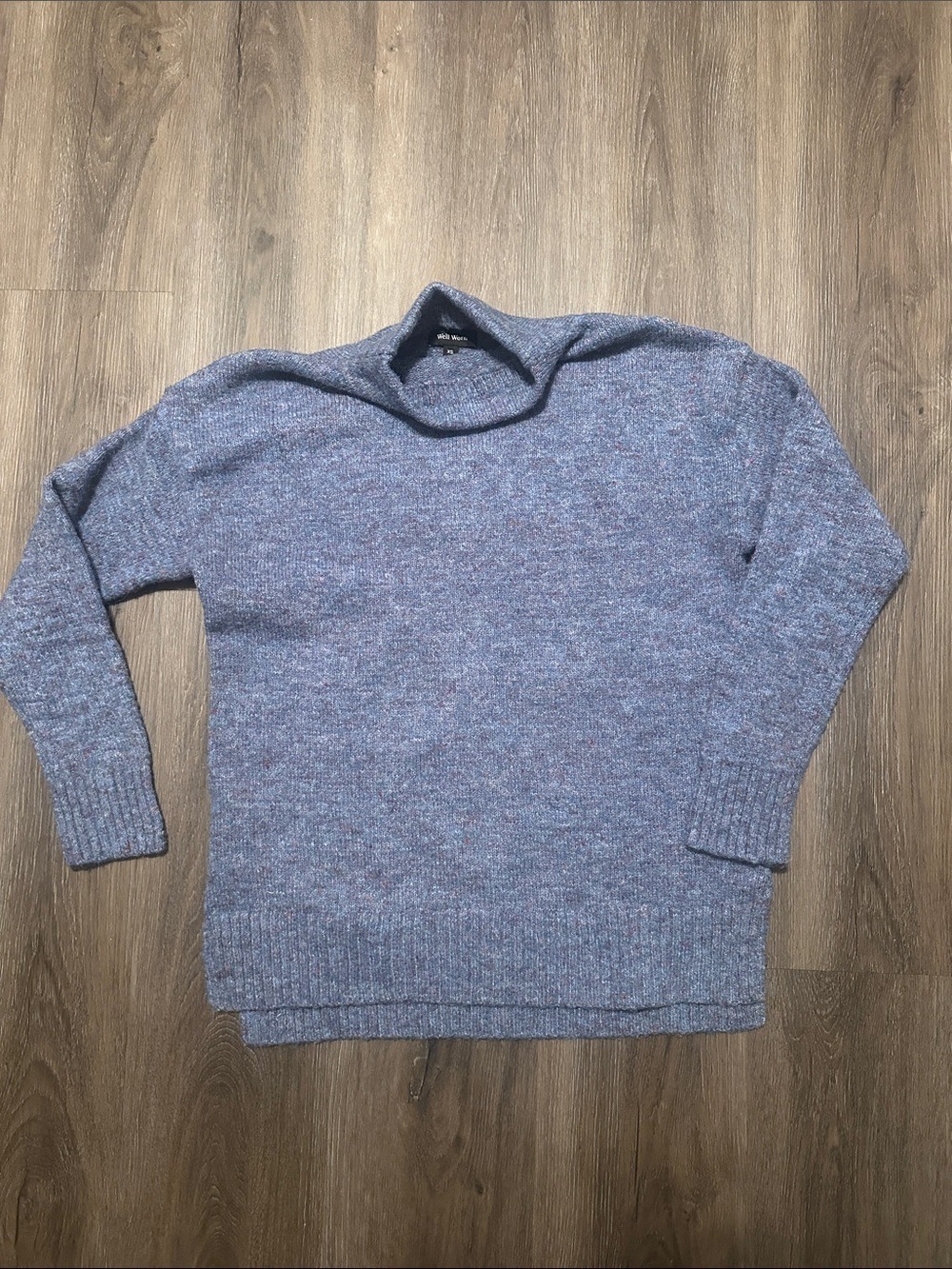 Women’s Crewneck Sweater XS